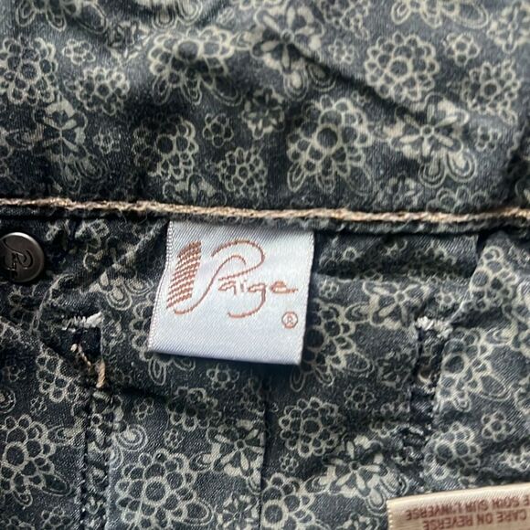 PAIGE  Women's Stright Leg Low Rise  Slim Fit Medium Wash Jeans sz 26 - Picture 12 of 12